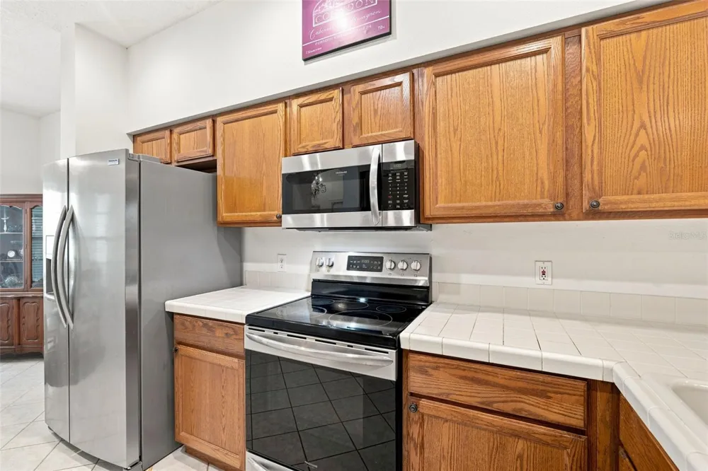 19031 CALLAWAY COURT Tampa, FL 33647
