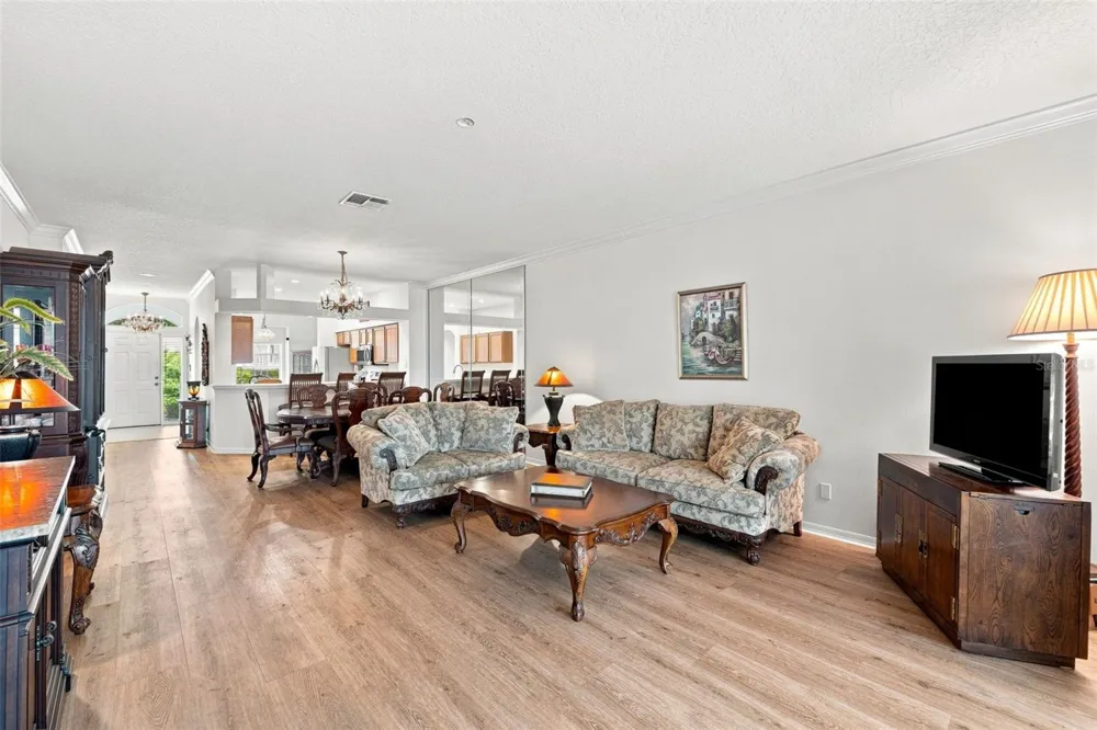 19031 CALLAWAY COURT Tampa, FL 33647