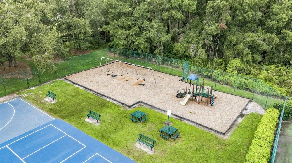 19031 CALLAWAY COURT Tampa, FL 33647
