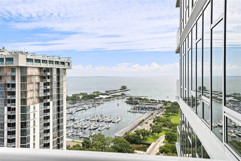 175 1ST STREET S #2701 St Petersburg, FL 33701