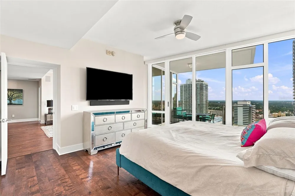 175 1ST STREET S #2701 St Petersburg, FL 33701
