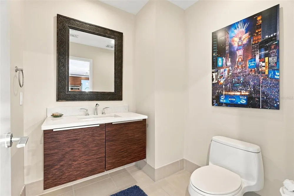 175 1ST STREET S #2701 St Petersburg, FL 33701