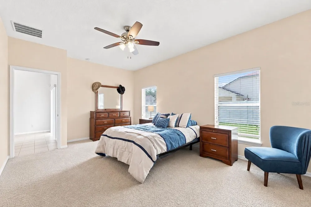 327 MARATHON LANE Sanford, FL 32771