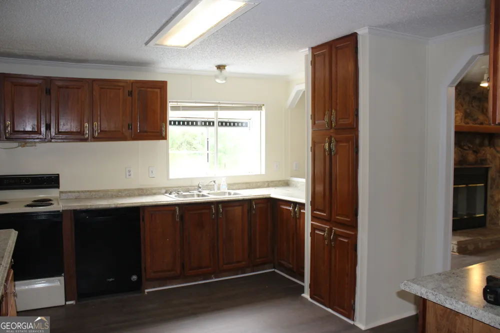1691A Rover Zetella RD Williamson, GA 30292