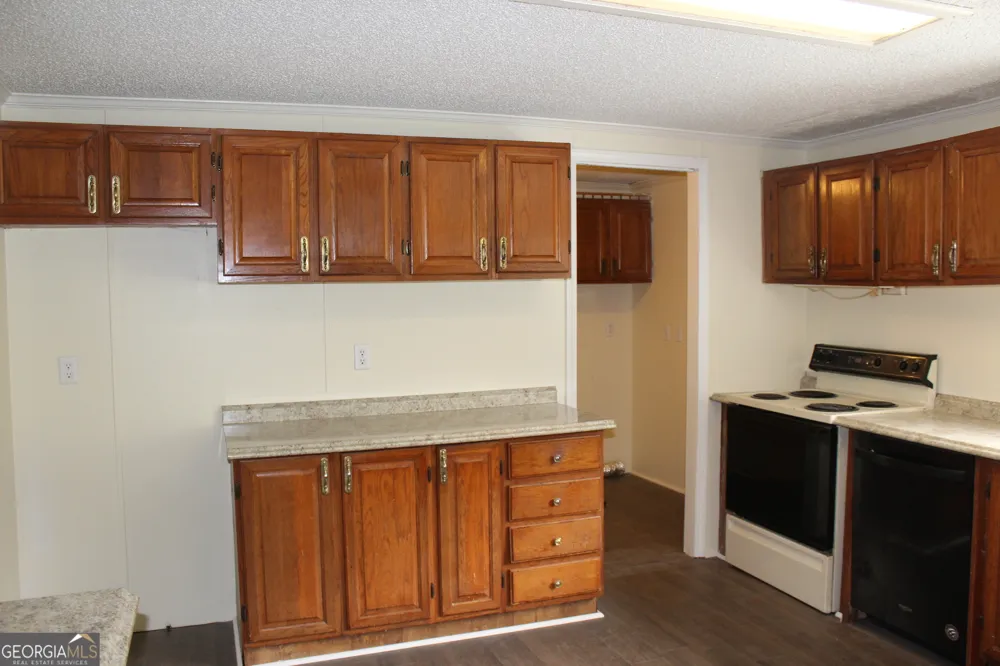 1691A Rover Zetella RD Williamson, GA 30292
