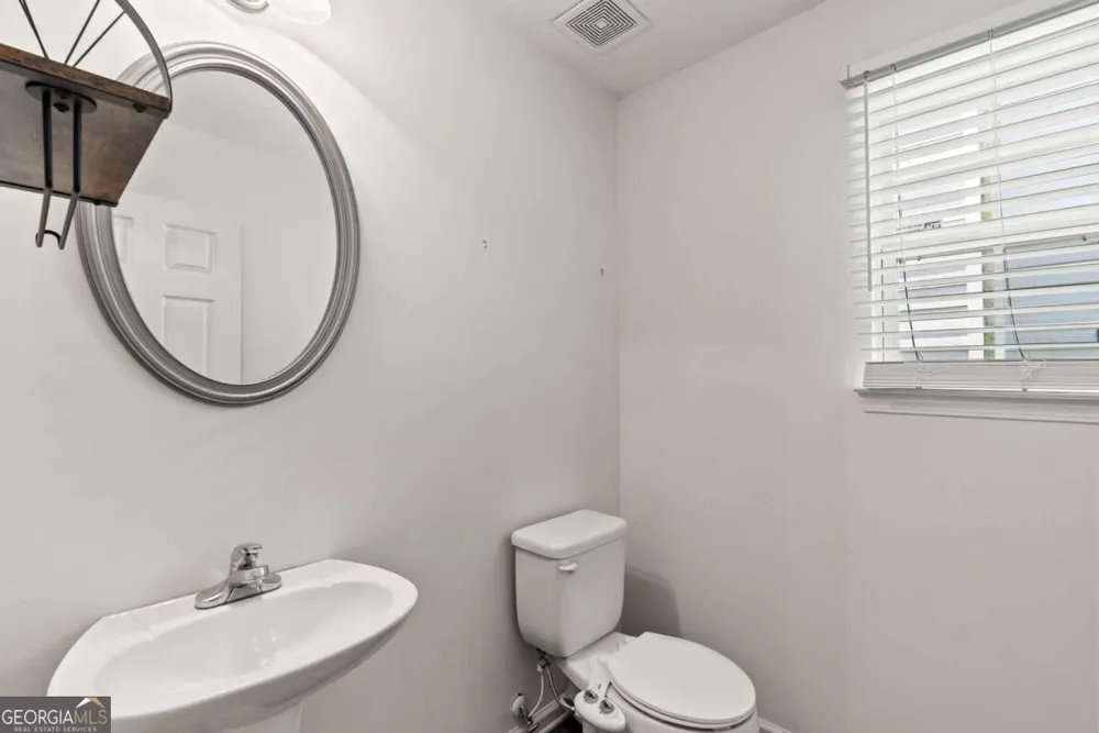 2137 Black Oak LN Ellenwood, GA 30294
