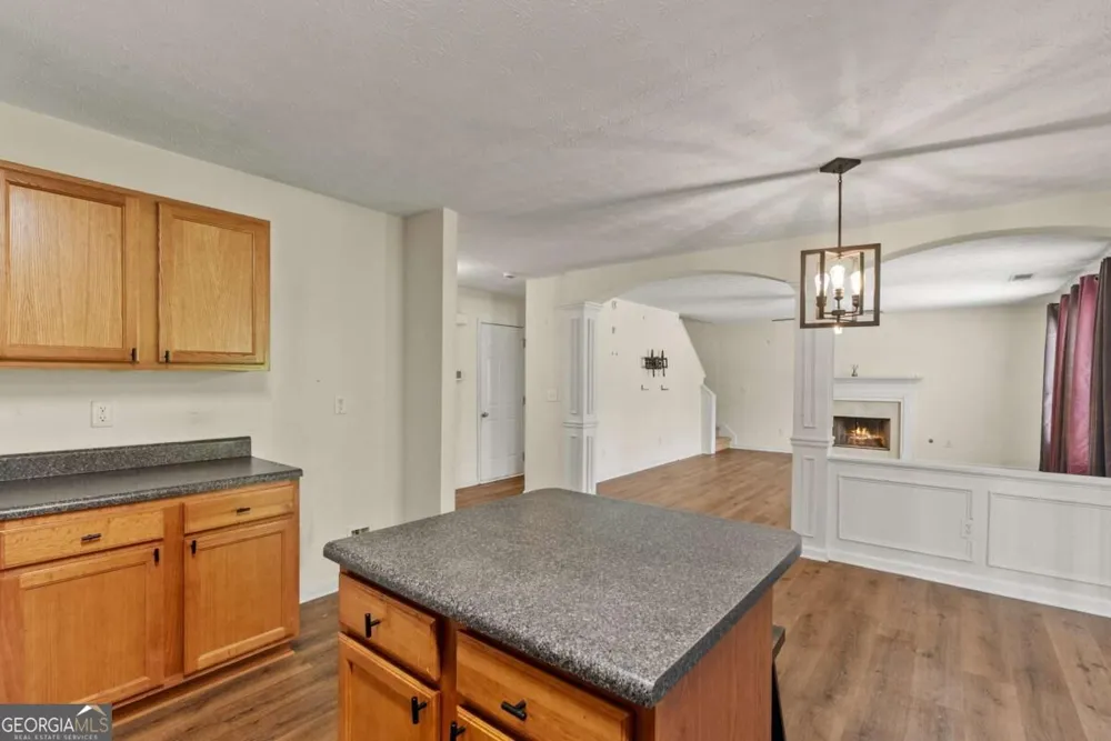 2137 Black Oak LN Ellenwood, GA 30294