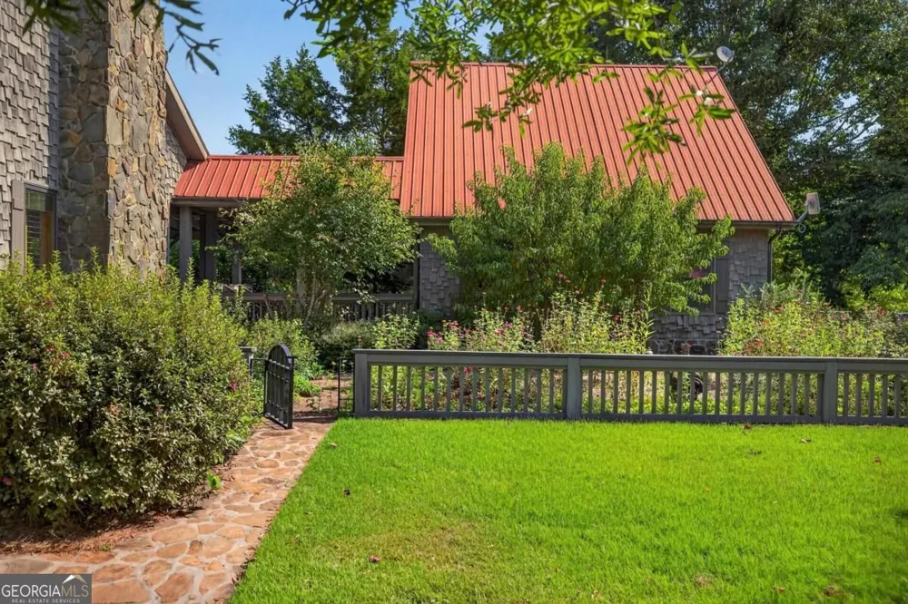 5231 Sandy Creek RD Madison, GA 30650