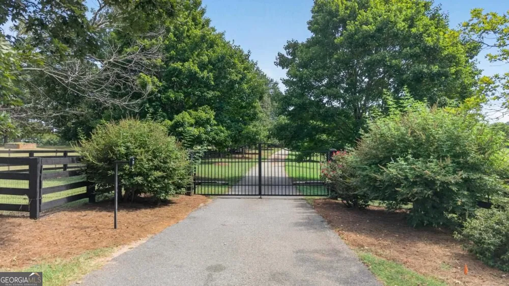 5231 Sandy Creek RD Madison, GA 30650