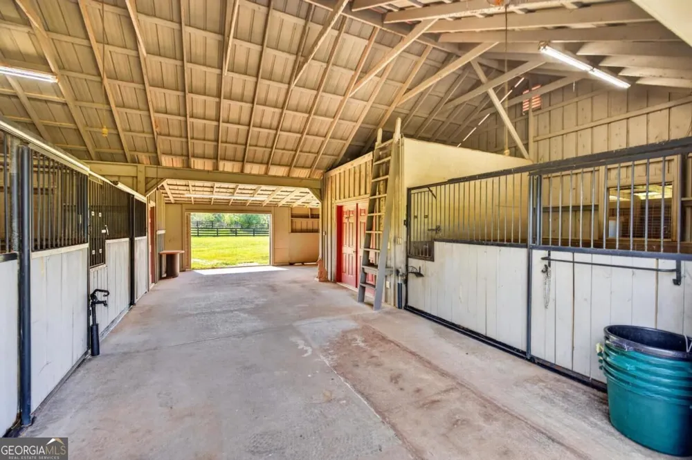 5231 Sandy Creek RD Madison, GA 30650
