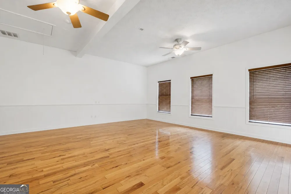 2182 Leguin Mill RD Locust Grove, GA 30248