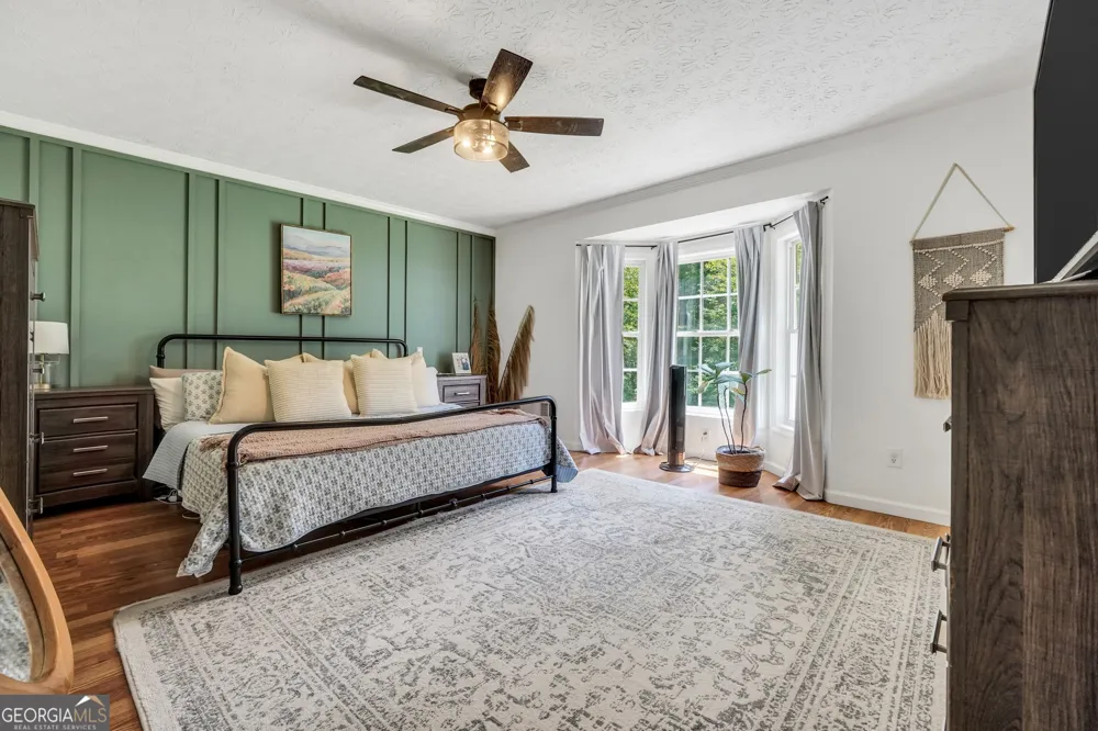 2182 Leguin Mill RD Locust Grove, GA 30248