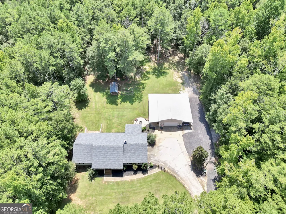 2182 Leguin Mill RD Locust Grove, GA 30248