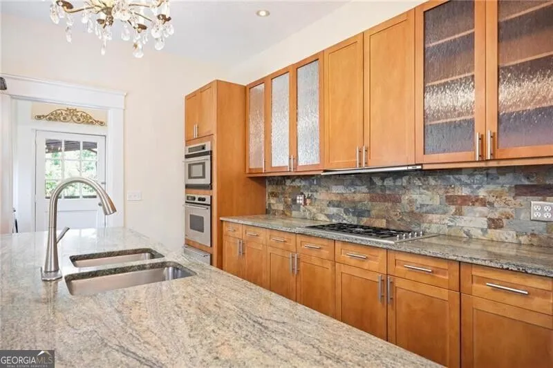 26 Highland DR NE Atlanta, GA 30305