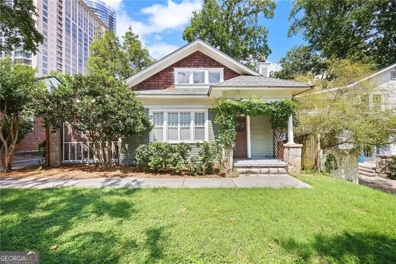 26 Highland DR NE Atlanta, GA 30305