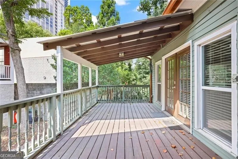 26 Highland DR NE Atlanta, GA 30305