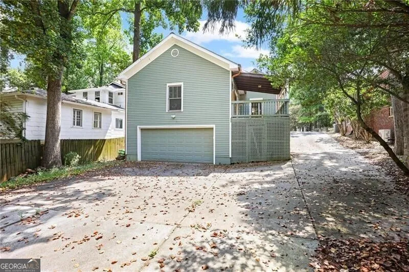 26 Highland DR NE Atlanta, GA 30305