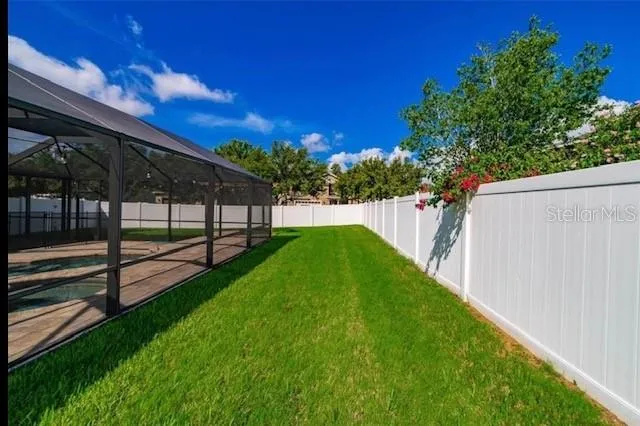 2863 MAPLE BROOK LOOP Lutz, FL 33558