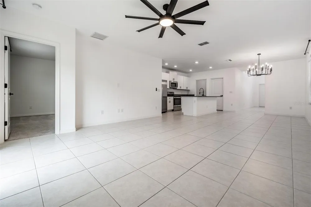 10112 BRANCHING SHIP TRACE Wesley Chapel, FL 33545
