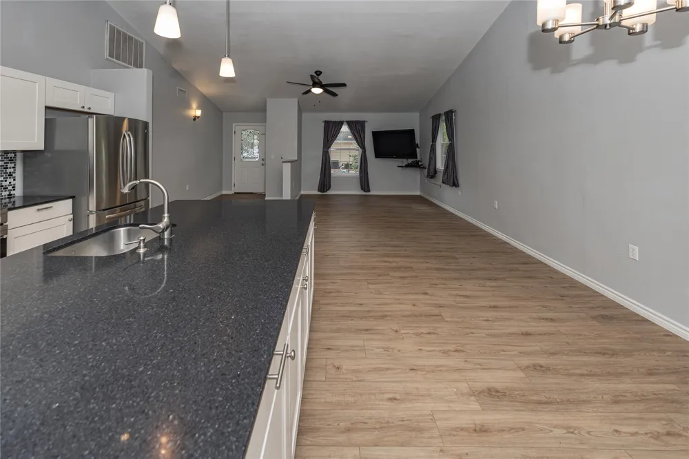 400 Oak Knob Drive #A Wimberley, TX 78676