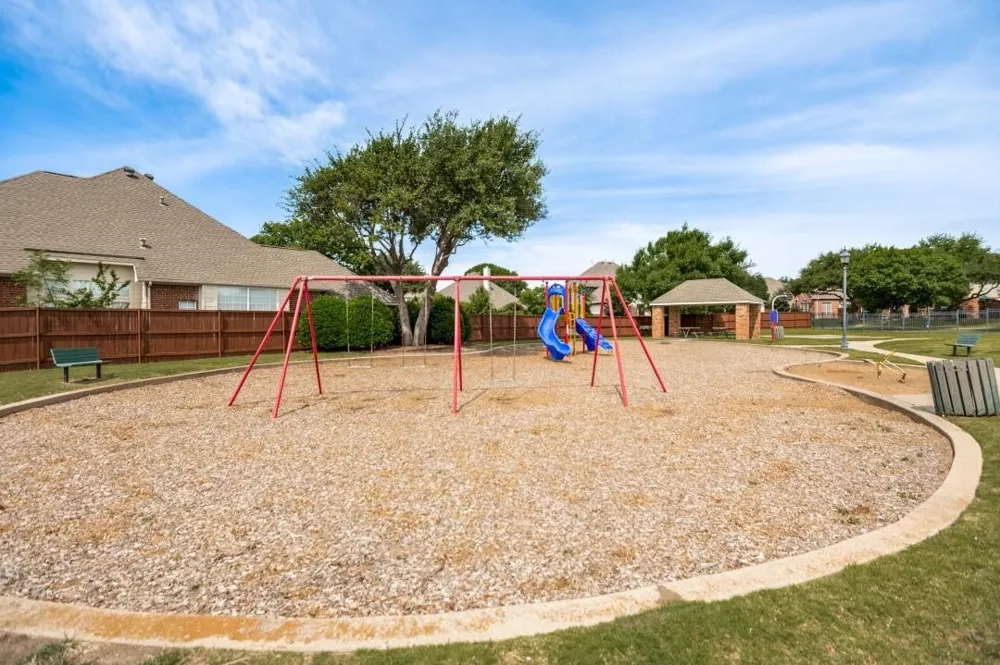 7531 Maribeth Drive Dallas, TX 75252