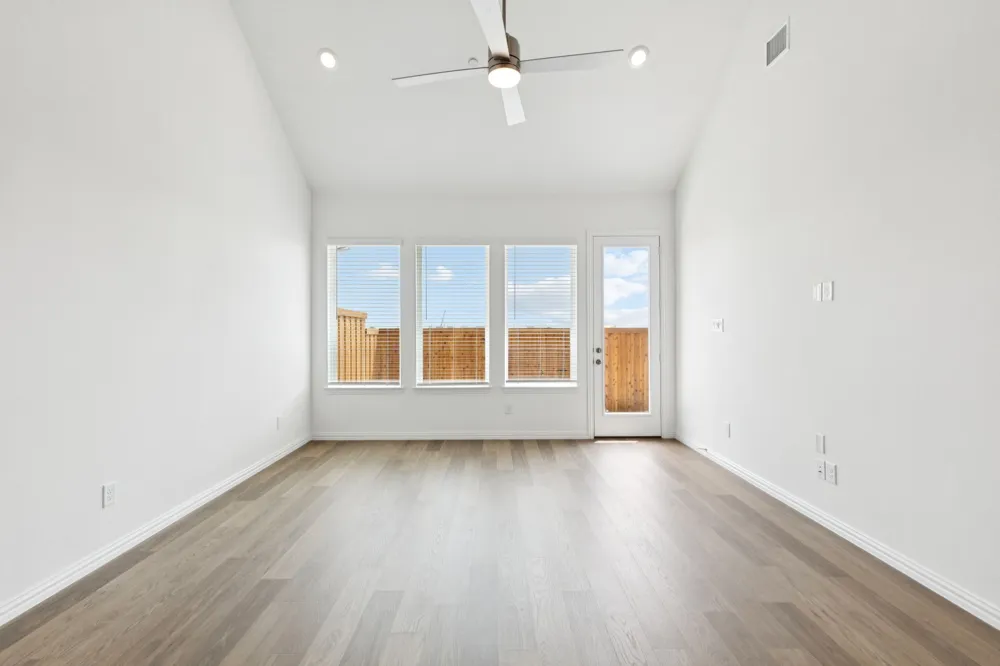 3540 Pierce Lane Grand Prairie, TX 75052