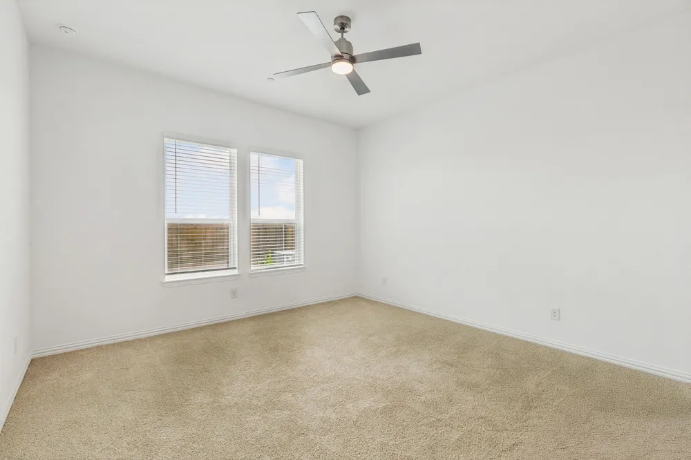 3540 Pierce Lane Grand Prairie, TX 75052