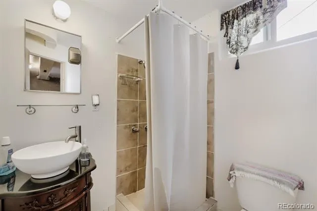 1643 S Quitman Street Denver, CO 80219