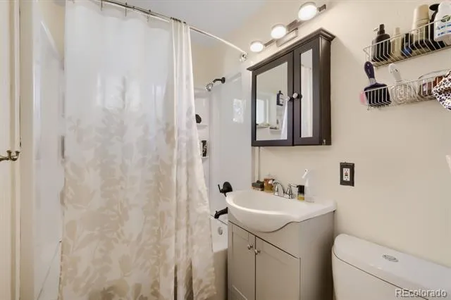 1643 S Quitman Street Denver, CO 80219