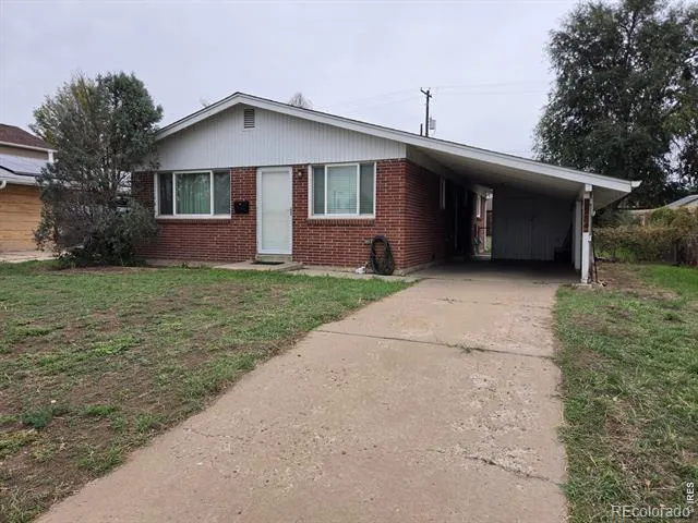 3754 S Inca Street Englewood, CO 80110