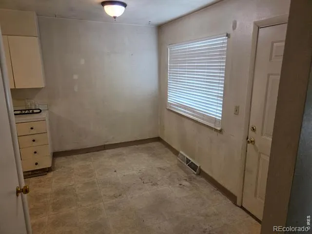 3754 S Inca Street Englewood, CO 80110