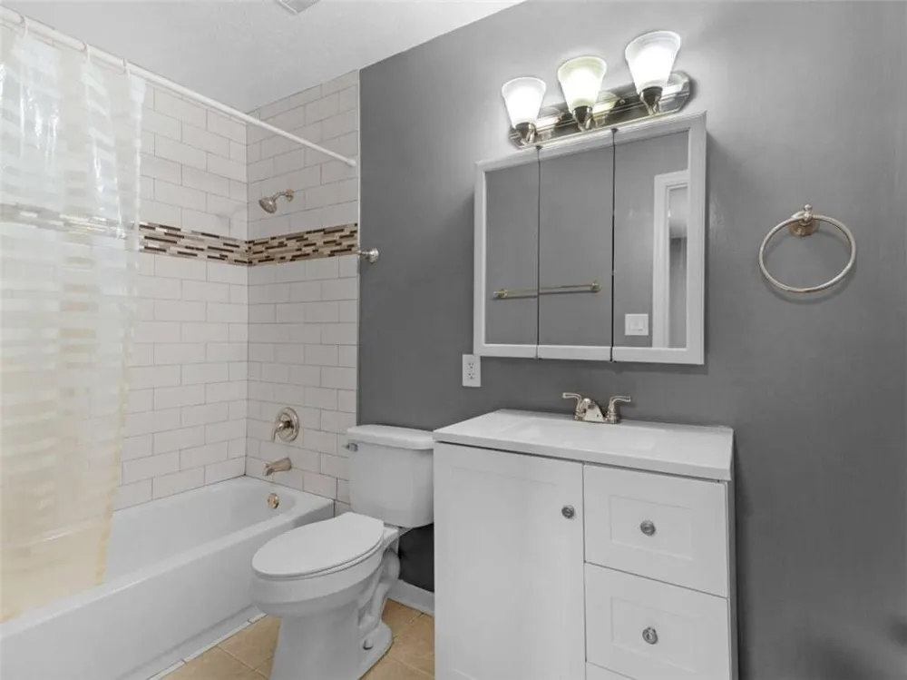 57 Northdale Place Lawrenceville, GA 30046