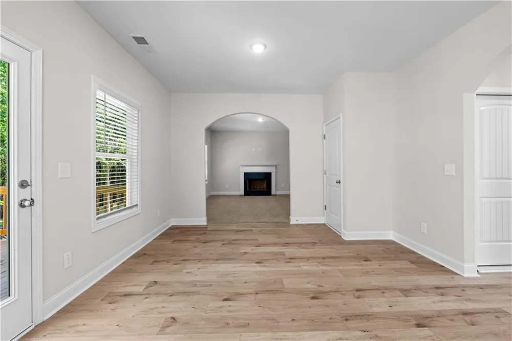 442 The Boulevard Newnan, GA 30263