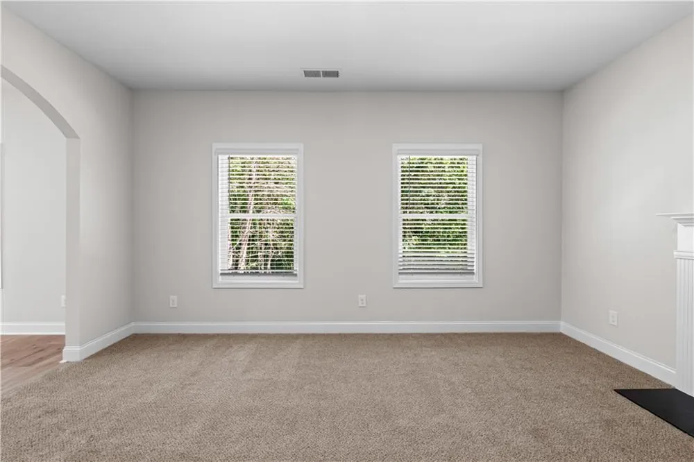 442 The Boulevard Newnan, GA 30263