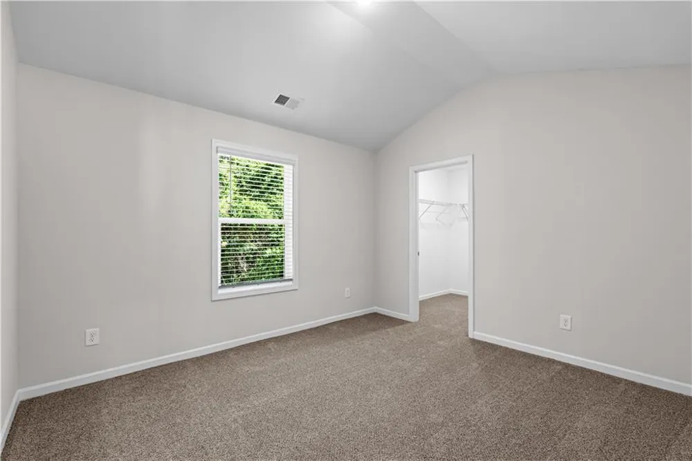 442 The Boulevard Newnan, GA 30263