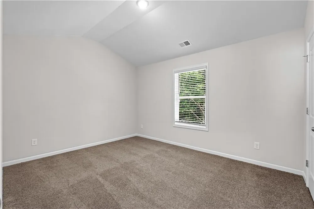442 The Boulevard Newnan, GA 30263