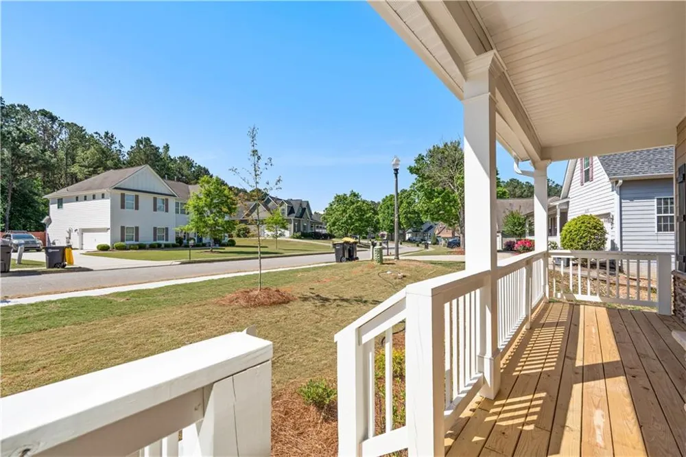 442 The Boulevard Newnan, GA 30263