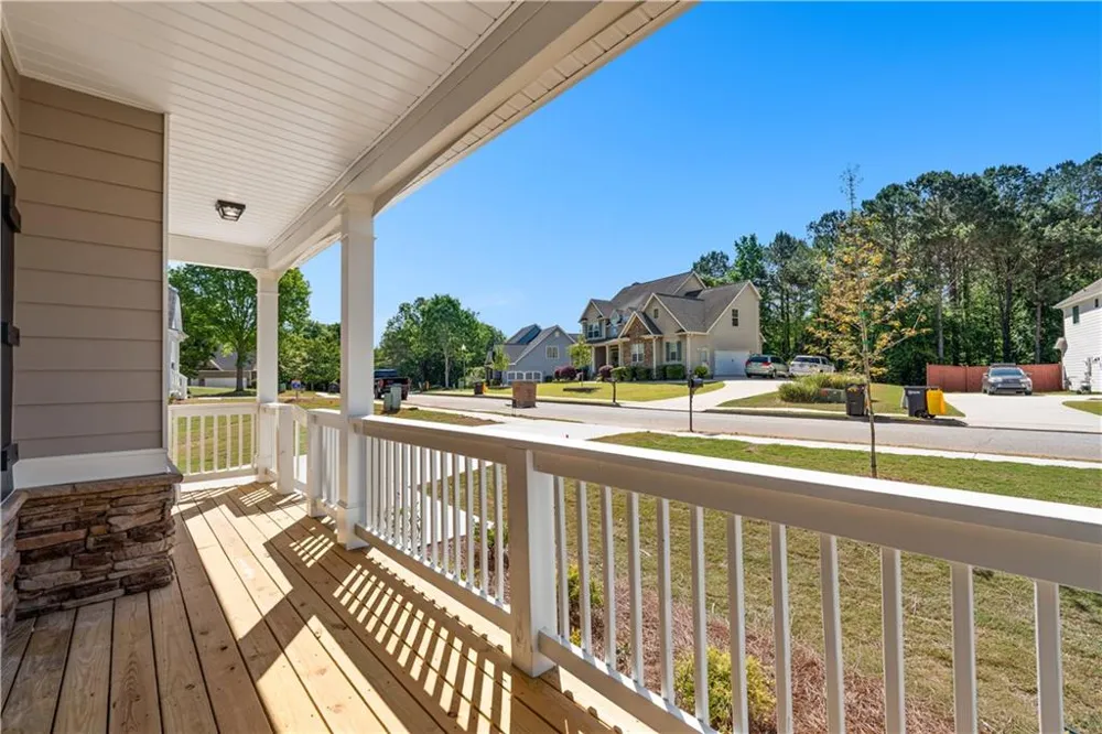442 The Boulevard Newnan, GA 30263