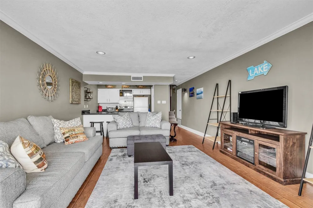 12500 Melville Drive #202A Montgomery, TX 77356