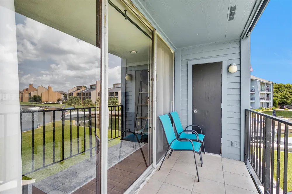 12500 Melville Drive #202A Montgomery, TX 77356