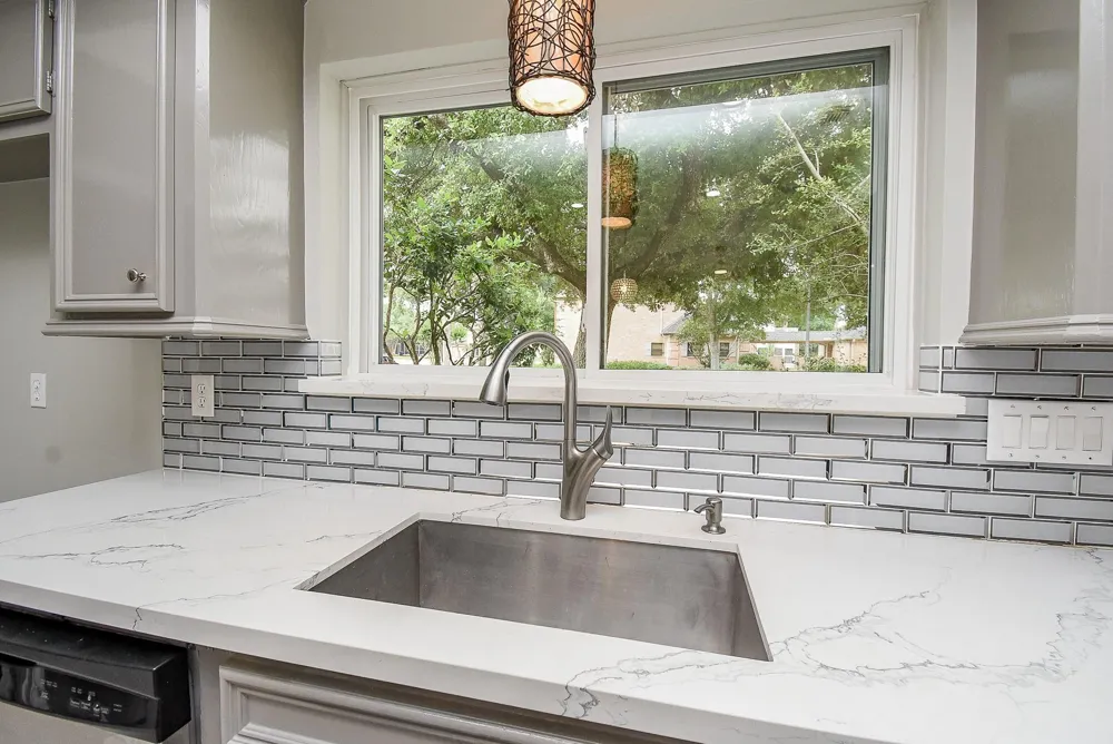 1002 Meadowlark Lane Sugar Land, TX 77478