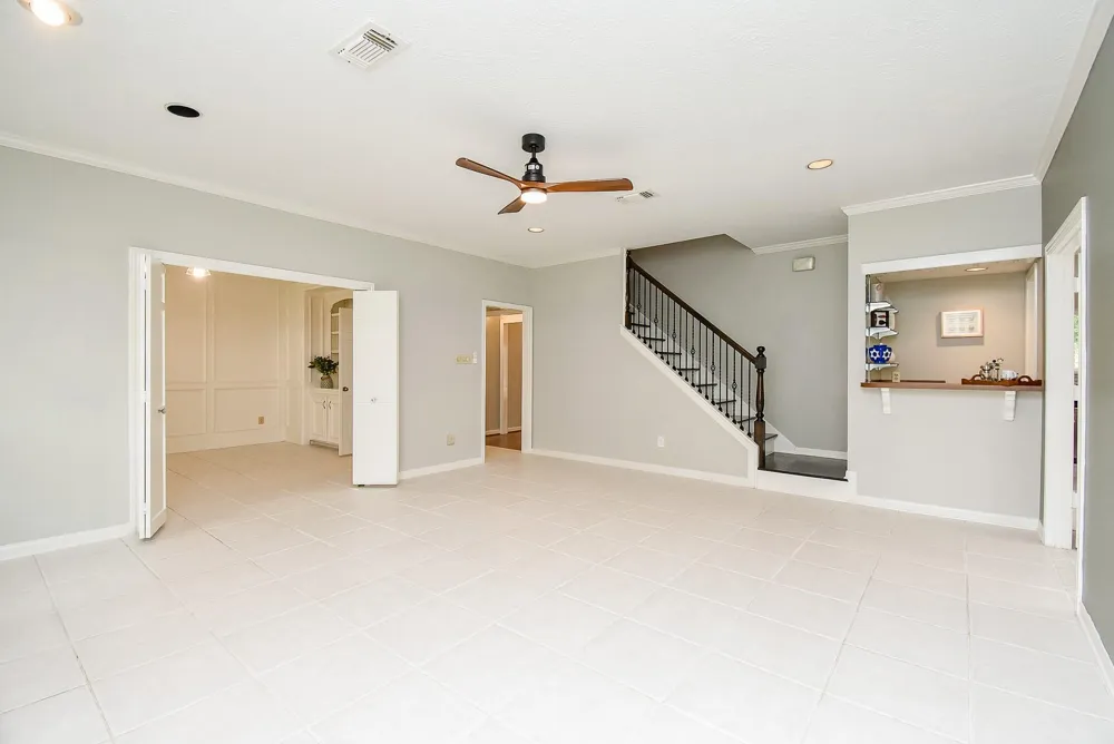 1002 Meadowlark Lane Sugar Land, TX 77478