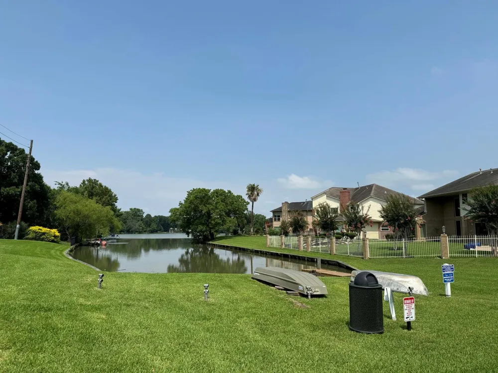 1002 Meadowlark Lane Sugar Land, TX 77478