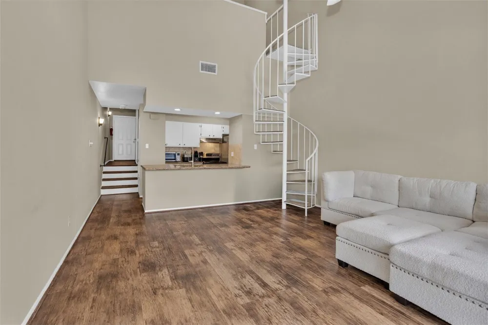 12500 Melville Drive #331C Montgomery, TX 77356