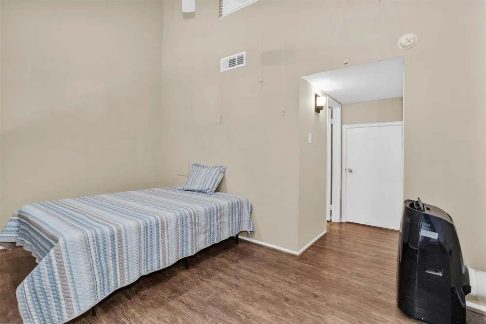 12500 Melville Drive #331C Montgomery, TX 77356