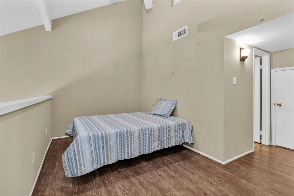 12500 Melville Drive #331C Montgomery, TX 77356