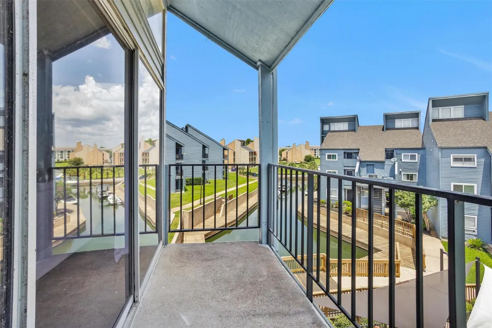 12500 Melville Drive #331C Montgomery, TX 77356