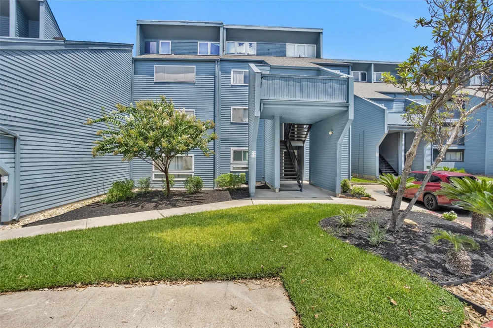 12500 Melville Drive #331C Montgomery, TX 77356