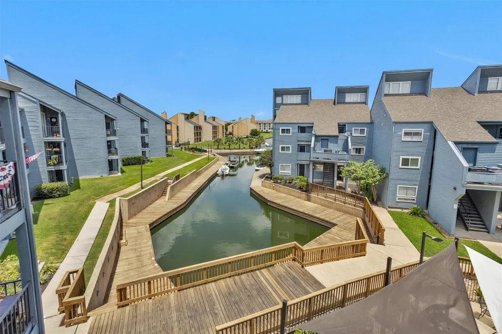 12500 Melville Drive #331C Montgomery, TX 77356