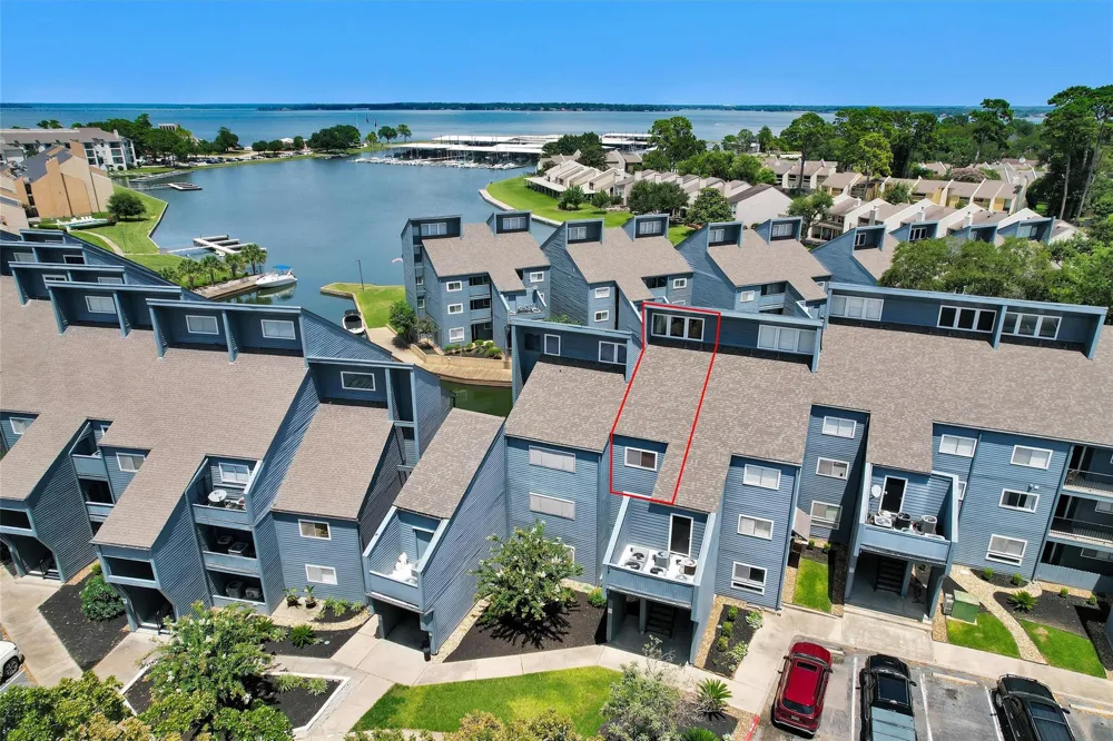 12500 Melville Drive #331C Montgomery, TX 77356
